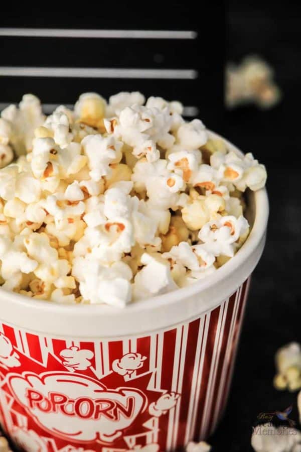 The Best Old Fashioned Homemade Kettle Corn Recipe, Sweet and Salty Popcorn