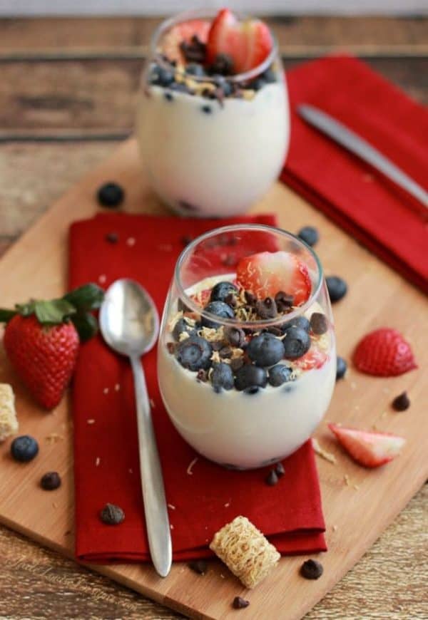 Easy Weight Watchers Fruit Yogurt Parfait only 4 Points Plus