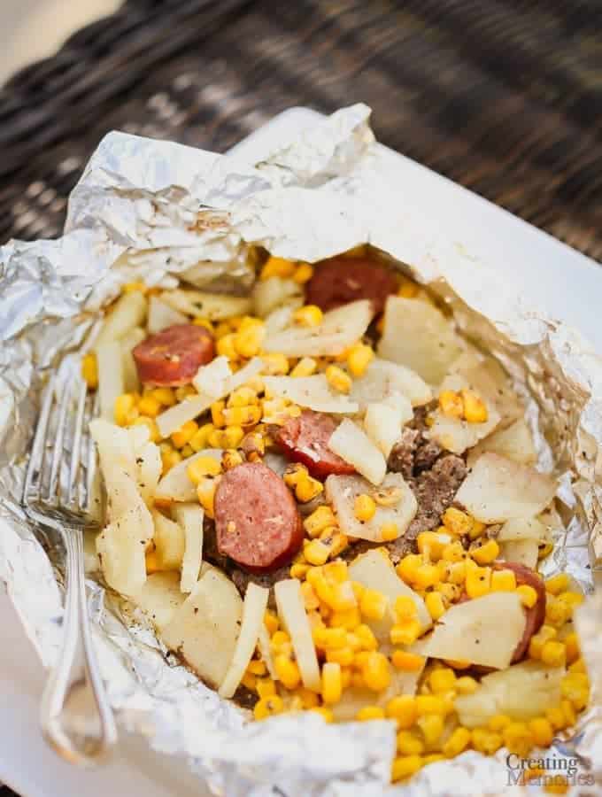 Easy Hobo Dinner, Tin Foil Dinner perfect for the whole family.