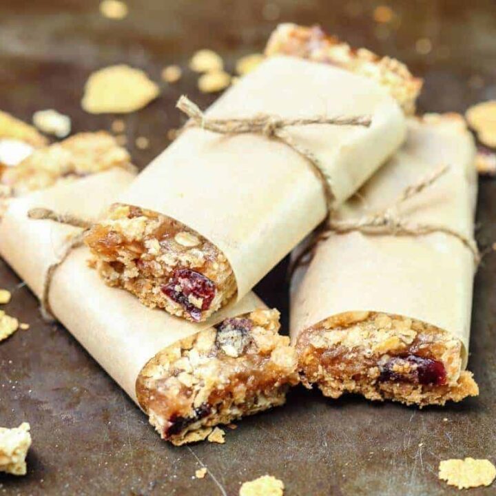 Wholesome Fruit Filled Breakfast Cereal Bars Recipe-image