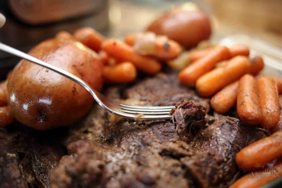 Rich & Juicy Pressure Cooker Pot Roast - Easy Instant Pot Recipe