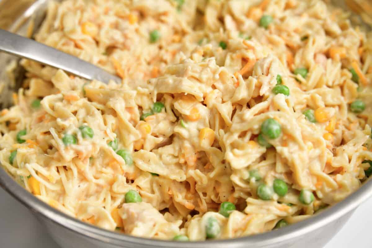 Best Easy Chicken Noodle Casserole with Egg Noodles Ever